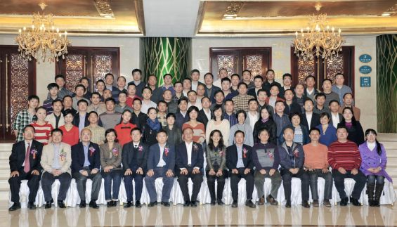 英国上市公司365